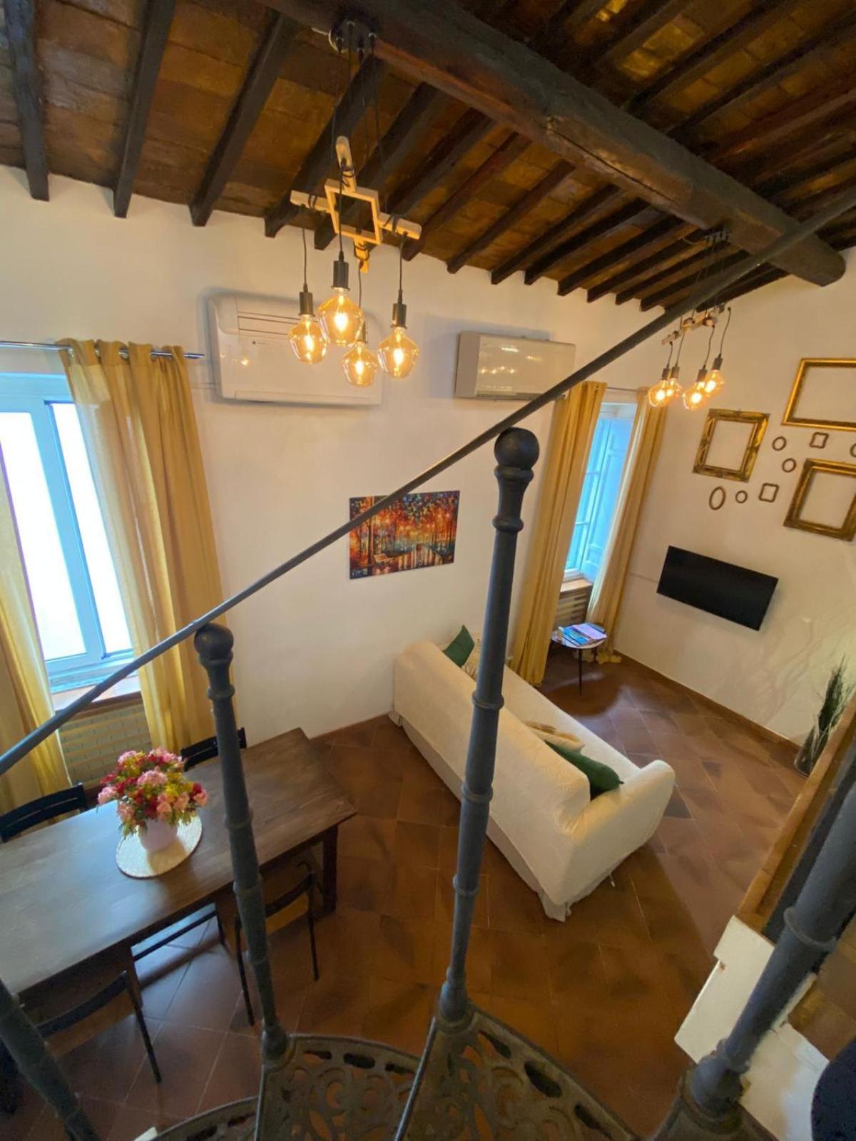 Bella Centro Storico Apartment *